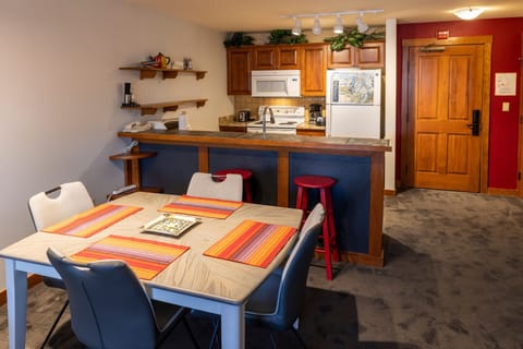 Chair, Furniture, Flooring, Hardwood, Room