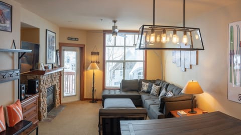 Living Room, Room, Indoors, Couch, Furniture