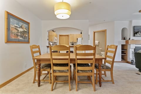 Architecture, Building, Dining Room, Dining Table, Furniture