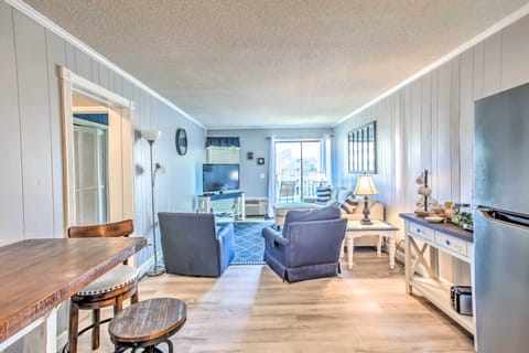 Myrtle Beach Vacation Rental | 2BR | 2BA | 840 Sq Ft | Stairs Required