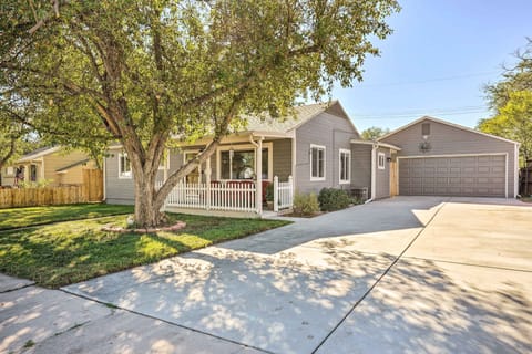Colorado Springs Vacation Rental | 3BR | 2BA | 1,600 Sq Ft | 2 Steps to Access