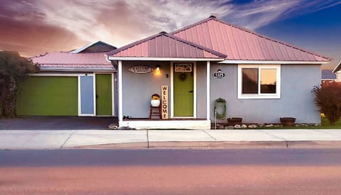 This 1,620 square-foot, one-level authentic natural beauty has it all!