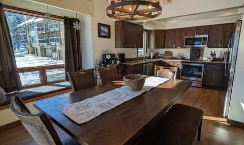 Dining Room/Kitchen