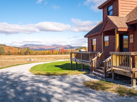 Cozy Chalet with Wonderful Views, Game Room (1012)