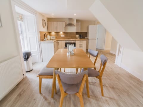 Dining Area | Dalnaglar Cottage - Dalnaglar Castle and Cottages, Glenshee, Cairngorms