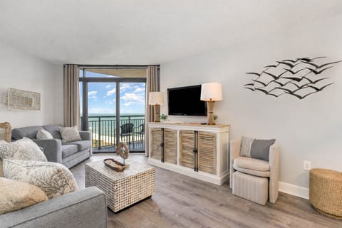 Relax, refresh, and unwind. Enjoy Serenity By the Sea!