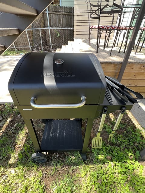 BBQ grill available as well as grill utensils