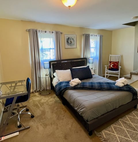 Bedroom 1, upper level