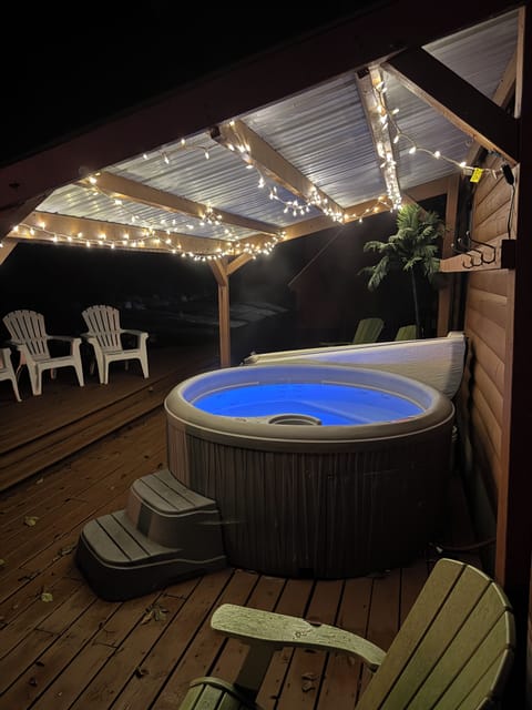 Outdoor hot tub