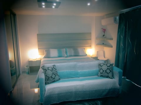 Sofa bed queen size and King bed. 