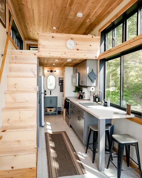 Complete kitchen with everything you need and large windows