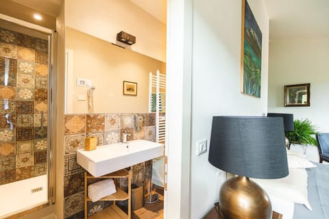 fc786c07-ba05-4157-9d7e-92ac34b8e3c4