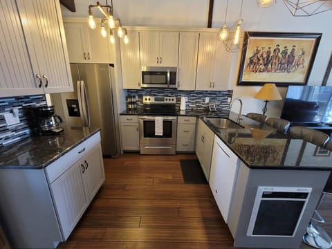 Well equipped kitchen