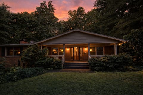 Welcome to Hilltop at Lake Eden!