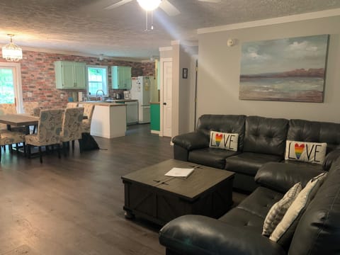 Open floor plan - Kitchen flows into dining area, into living room.