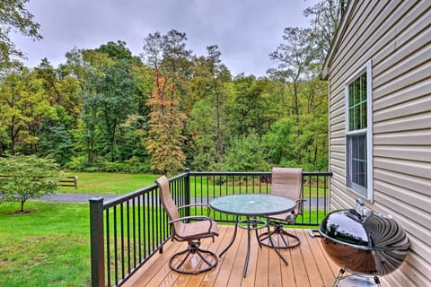 Bernville Vacation Rental | 4BR | 1.5BA | 2,100 Sq Ft | Steps Required