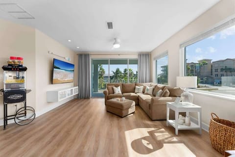 Bright Spacious Open Floor