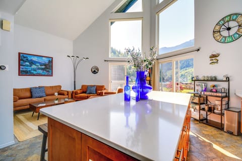 Kitchen | Cooking Basics Supplied