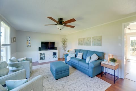 Harkers Island Vacation Rental | 4BR | 2BA | Stairs Required | 1,700 Sq Ft