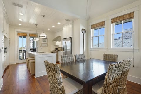 Beau Soleil - Holiday Isle - Dining Room & Kitchen