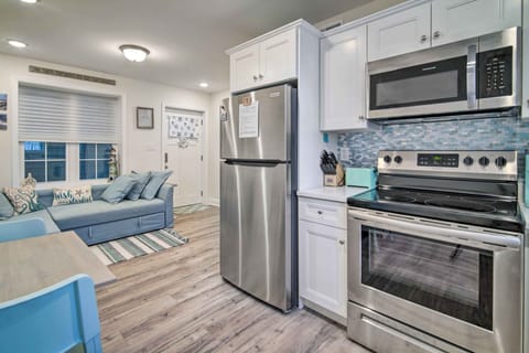 Wildwood Vacation Rental | 2BR | 1BA | Step-Free Access | 550 Sq Ft