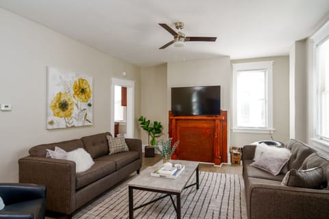 Beautiful living room perfect for guests to gather in. 