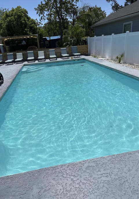 39x17 Saltwater Pool