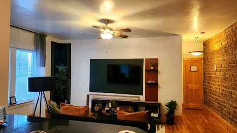 Winter Special: Enjoy 10% off 2+ nights.  Complimentary late check out