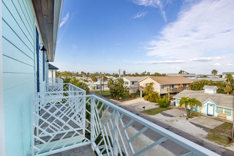 2514 ave c- GCI unit A (3)