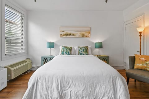 PalmBeachHotel#2036(4)