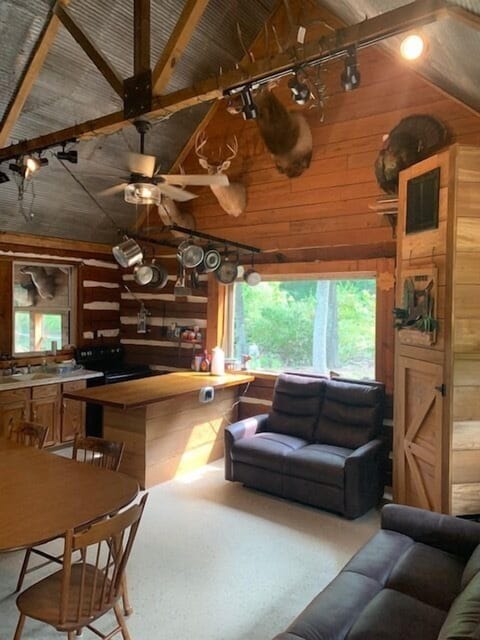 326b7b77-9aa3-4f50-8c13-560cccdf5bea