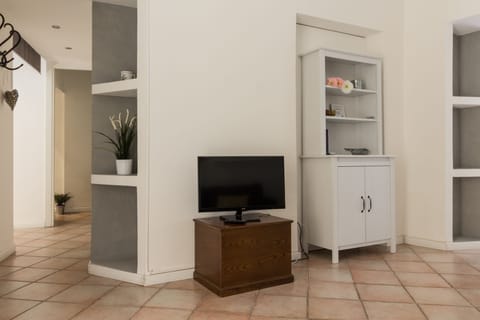 Living Room with double sofa-bed