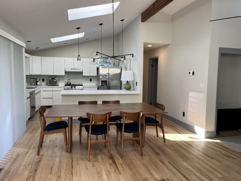 Dining/Kitchen