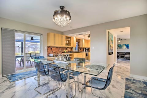 Dining Table | Dishware/Flatware Provided