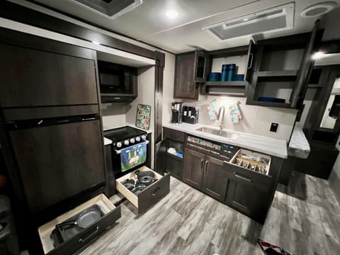 307522AE E0EA 411B 8B7B 3FA6EB703795