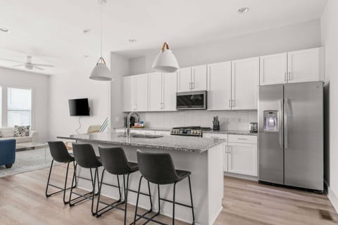 Kitchen amenities for all your needs