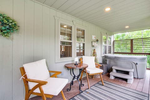 Covered Deck | Hot Tub | Private Home Entrance