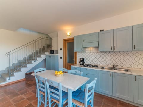 Cabinetry, Countertop, Furniture, Table, Building, Sink, Wood, Kitchen, Chair, Interior Design