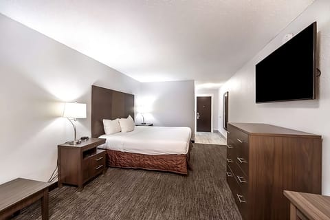 Exact unit will be assigned upon arrival. Views, colors and decor may vary.