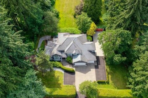 Drone pick of house