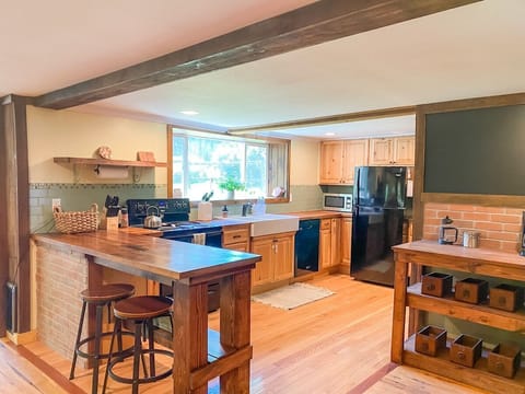 Dining island and coffee bar.