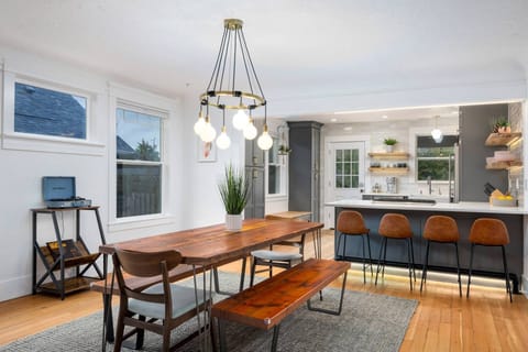 Rhone Retreat has a great layout perfect for hanging out after a fun day in Portland.