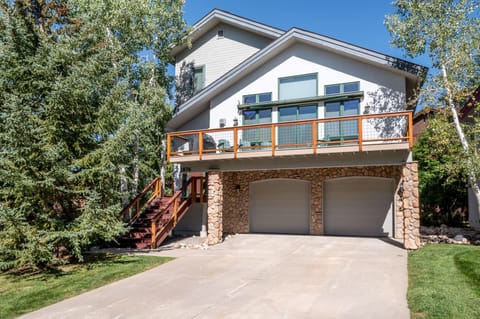 Welcome home to Landings Lodge