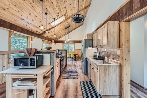 We have a fully stocked kitchen with everything a large group needs and more!