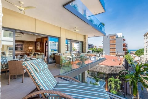 The wrap around terrace