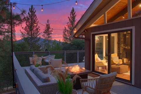 Gorgeous outdoor sitting area. Enjoy beautiful views of the sunsets while you relax by the fire pit.