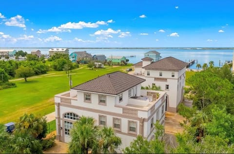 Bella Villa