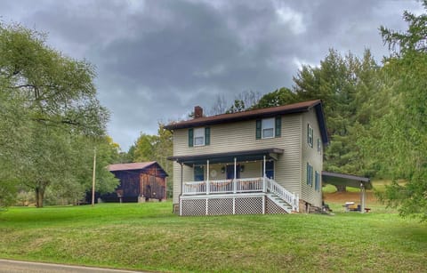 4 bedroom, 2 bath, 10 minutes from Benezette