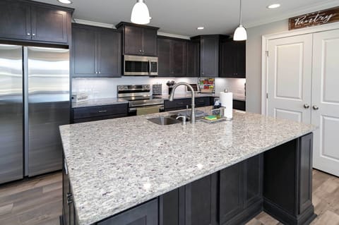 Fully Equipped Kitchen | Cooking Basics | Blender | Toaster