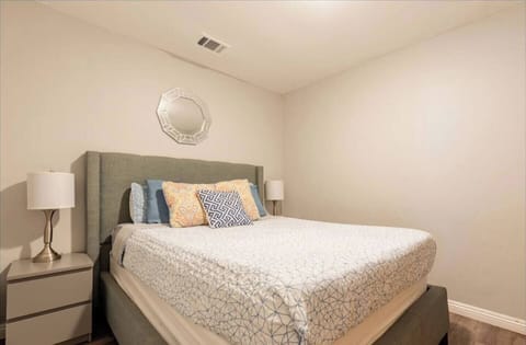 Bedroom: (1) Queen bed with all pillows, linens and blankets as well as a ROKU Smart TV
